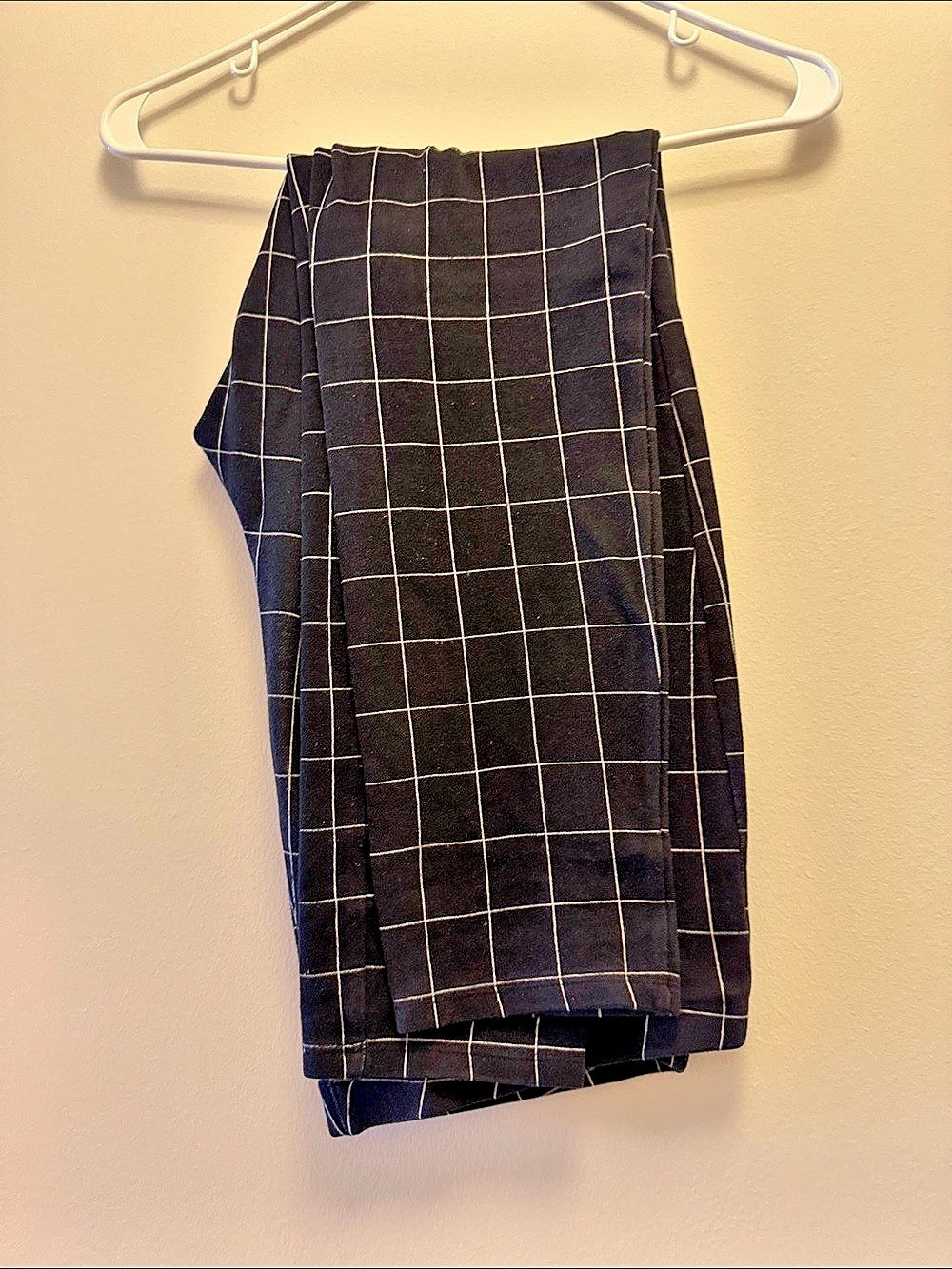 Express Checkered Trousers in Black & White Size 4 Like New